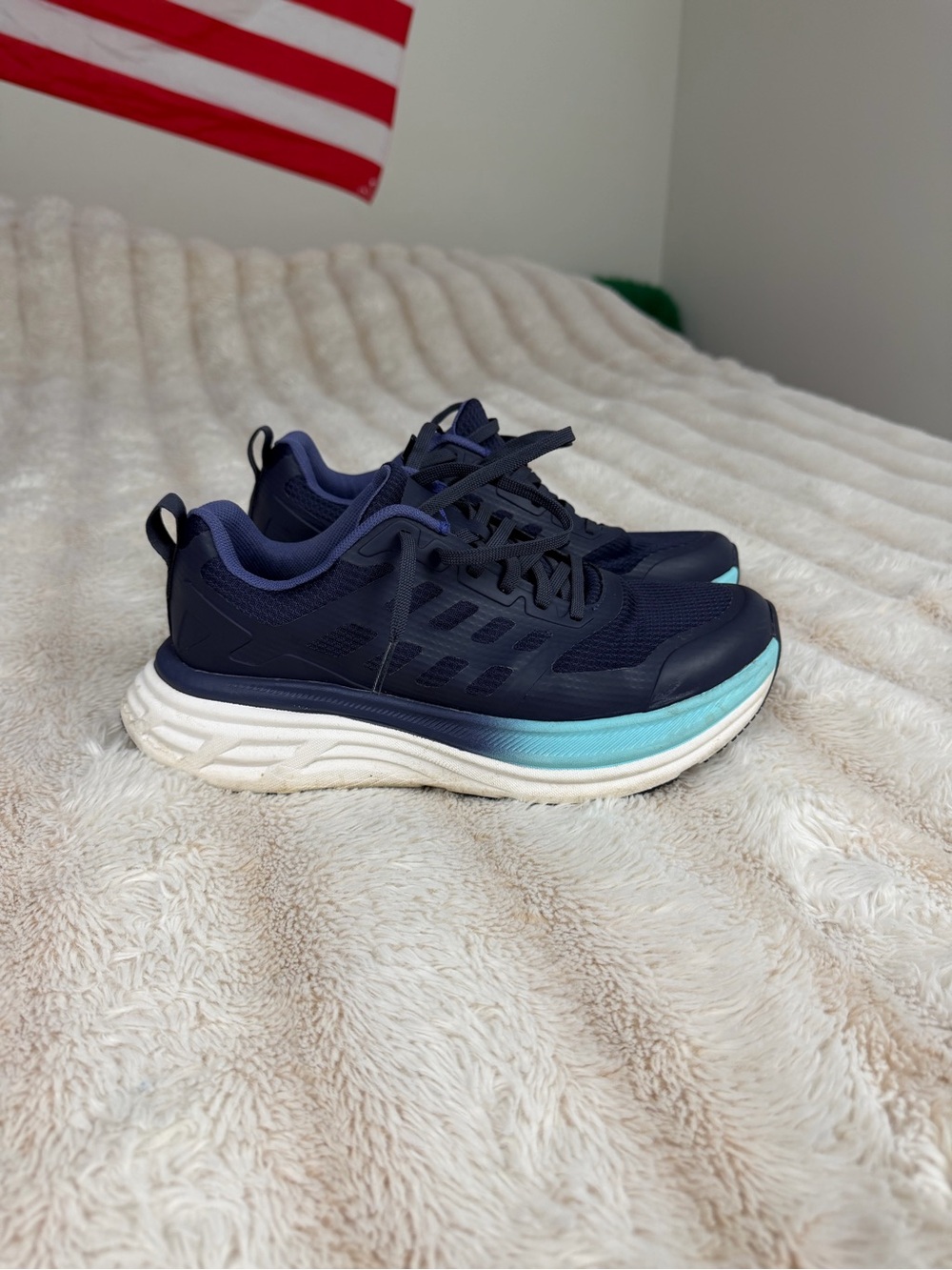 Women’s Navy and Aqua Cushioning Running Shoes